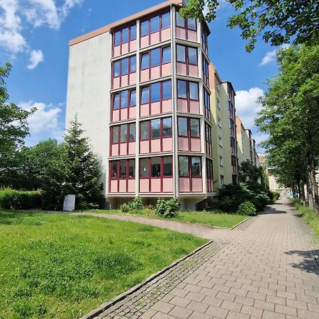 Citycenter Apartment - Bigtv-Ps4-Netflix-Parking Chemnitz Luaran gambar