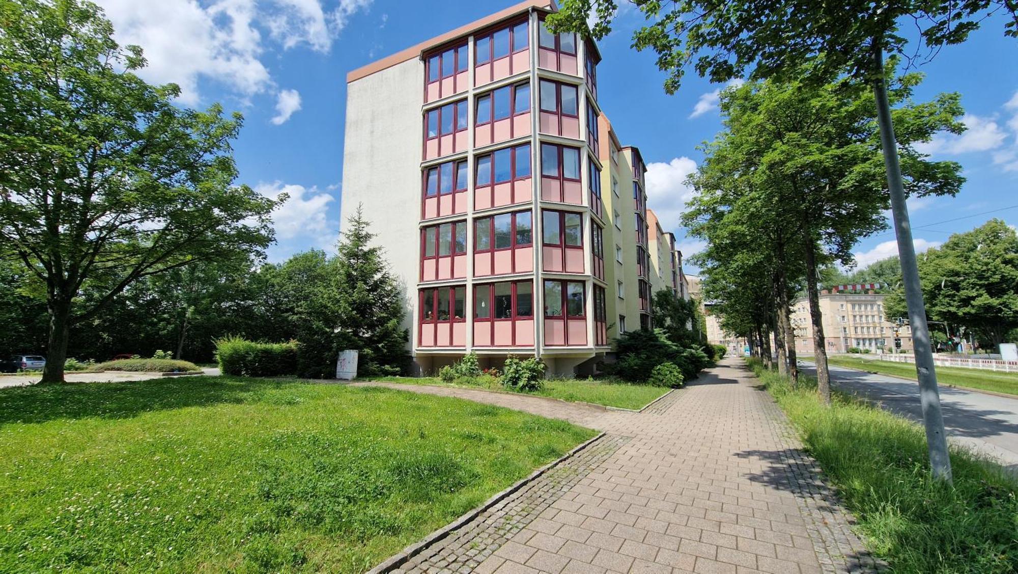 Citycenter Apartment - Bigtv-Ps4-Netflix-Parking Chemnitz Luaran gambar